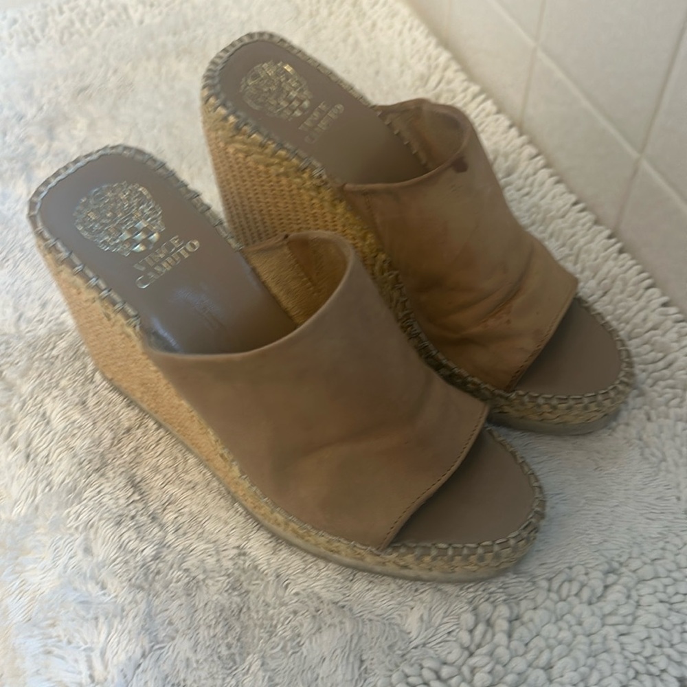 Vince Camuto wedges 8.5
